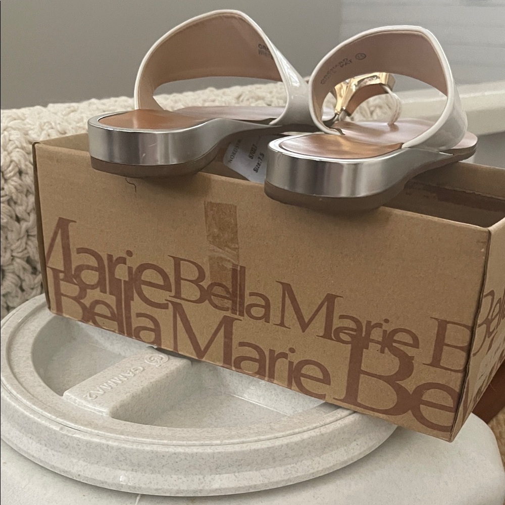 Bella Marie Glossy White and Metallic Silver Sandals